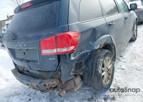 2014 Dodge Journey Sxt z USA, uszkodzony, nr VIN 3C4PDDBG1ET154439